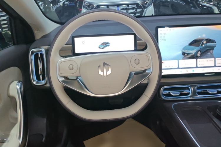 Used Leapmotor B01 2025 550 LiDAR Edition Steering Wheel