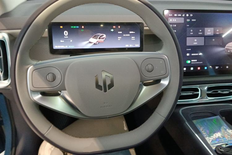 Used Leapmotor B01 2025 550 LiDAR Edition Steering Wheel