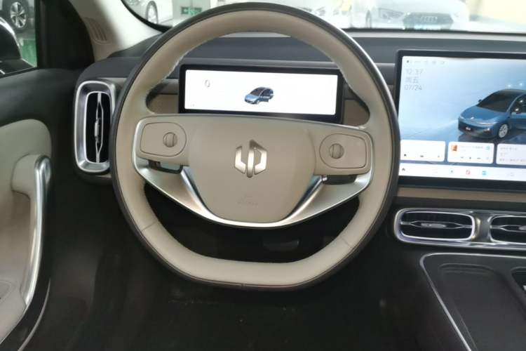 Used Leapmotor B01 2025 550 LiDAR Edition Steering Wheel