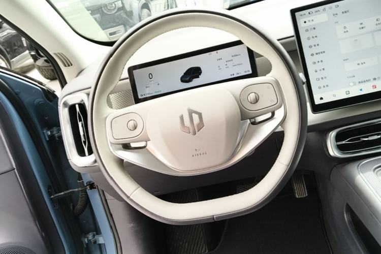 Used Leapmotor B01 2025 550 LiDAR Edition Steering Wheel