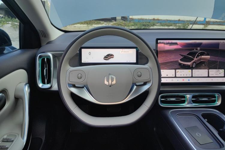 Used Leapmotor B01 2025 550 LiDAR Edition Steering Wheel