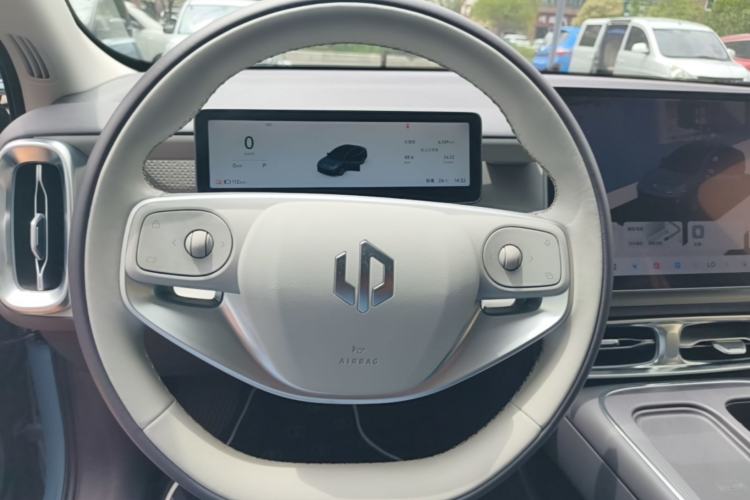 Used Leapmotor B01 2025 550 LiDAR Edition Steering Wheel