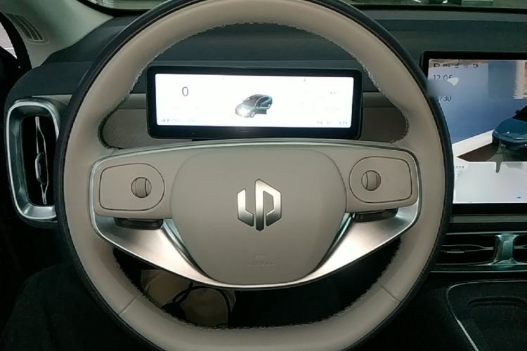 Used Leapmotor B01 2025 550 LiDAR Edition Steering Wheel
