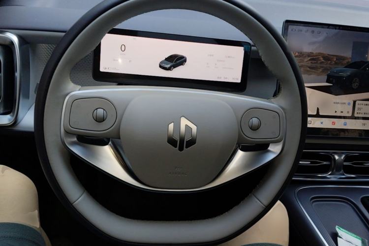 Used Leapmotor B01 2025 550 LiDAR Edition Steering Wheel