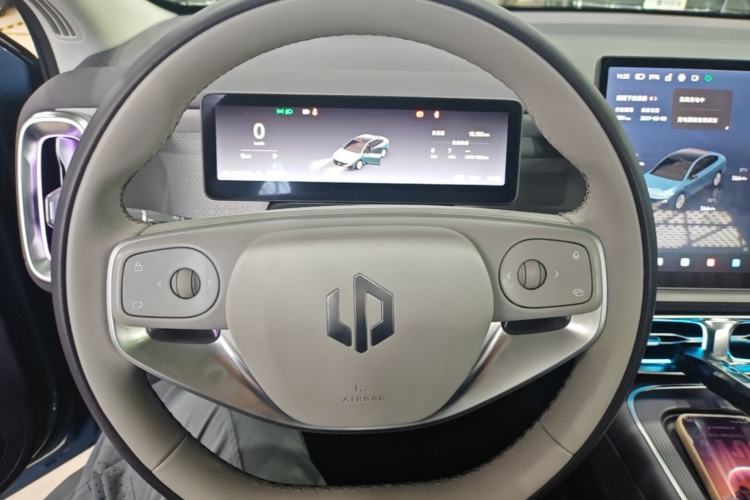 Used Leapmotor B01 2025 550 LiDAR Edition Steering Wheel