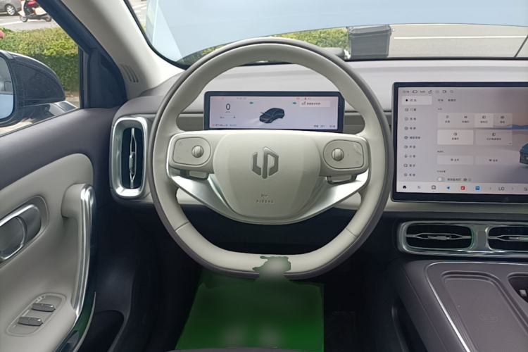 Used Leapmotor B01 2025 550 LiDAR Edition Steering Wheel