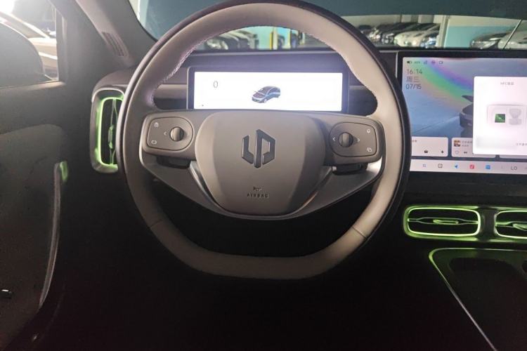 Used Leapmotor B01 2025 550 LiDAR Edition Steering Wheel
