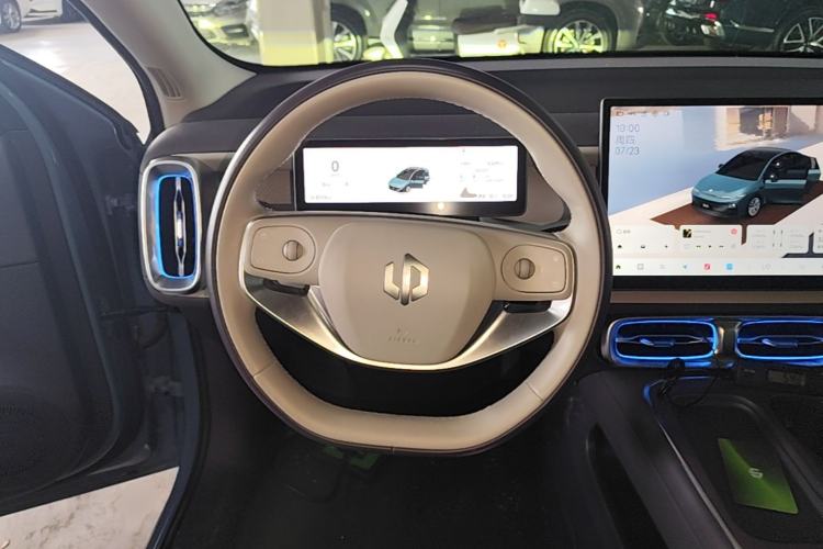 Used Leapmotor B01 2025 550 LiDAR Edition Steering Wheel