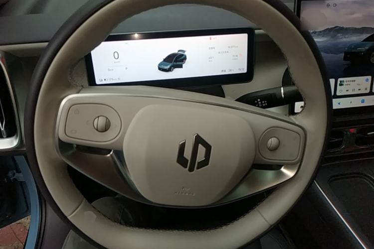 Used Leapmotor B01 2025 550 LiDAR Edition Steering Wheel