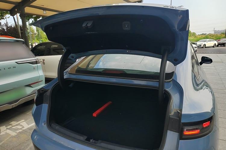 Used Leapmotor B01 2025 550 LiDAR Edition Trunk