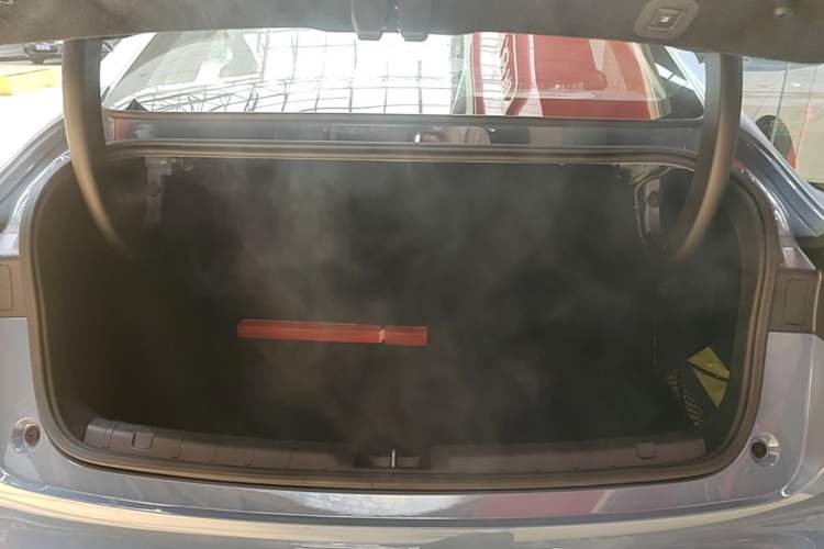 Used Leapmotor B01 2025 550 LiDAR Edition Trunk