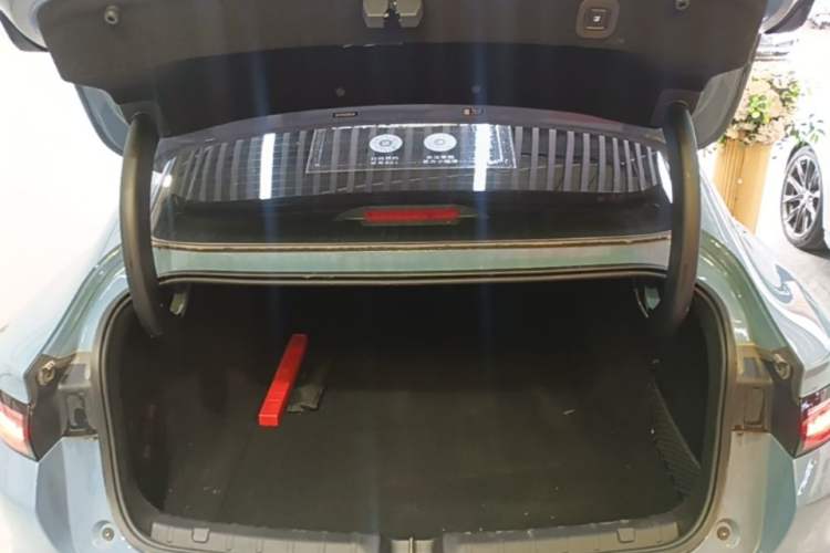 Used Leapmotor B01 2025 550 LiDAR Edition Trunk