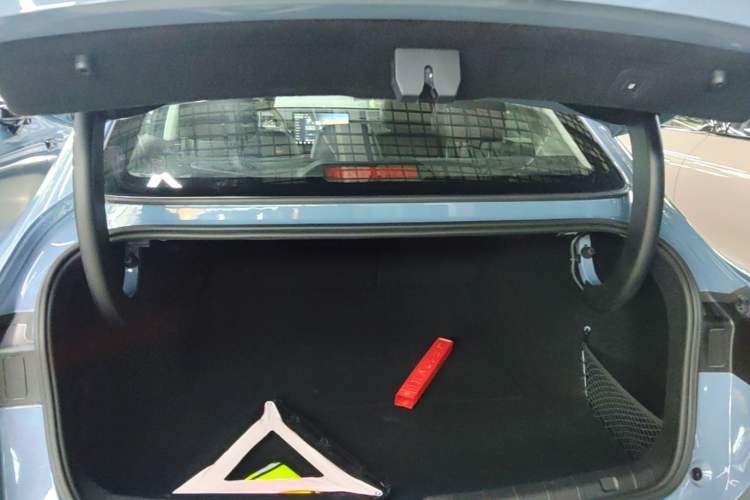 Used Leapmotor B01 2025 550 LiDAR Edition Trunk