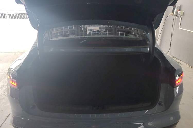 Used Leapmotor B01 2025 550 LiDAR Edition Trunk