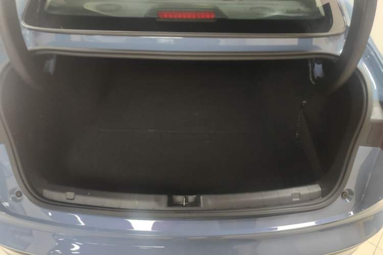 Used Leapmotor B01 2025 550 LiDAR Edition Trunk