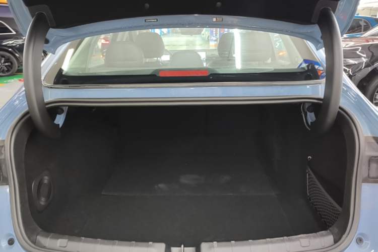 Used Leapmotor B01 2025 550 LiDAR Edition Trunk