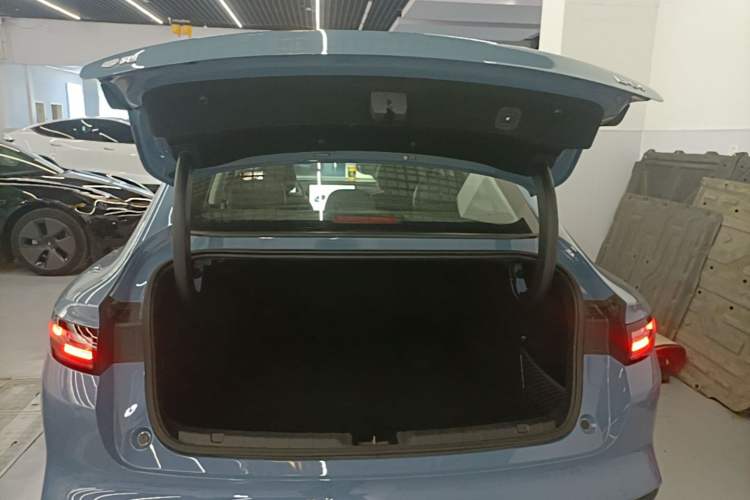 Used Leapmotor B01 2025 550 LiDAR Edition Trunk