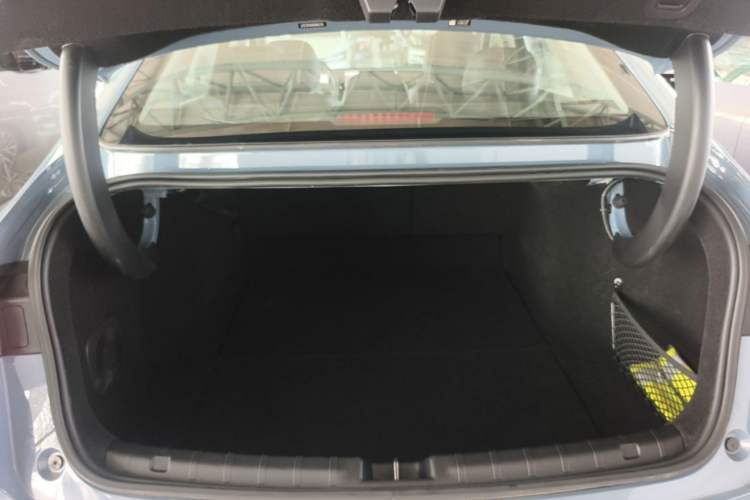 Used Leapmotor B01 2025 550 LiDAR Edition Trunk