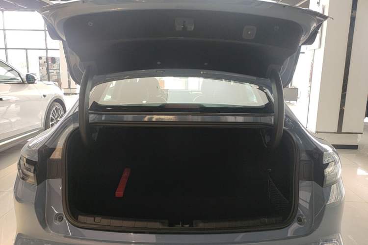 Used Leapmotor B01 2025 550 LiDAR Edition Trunk