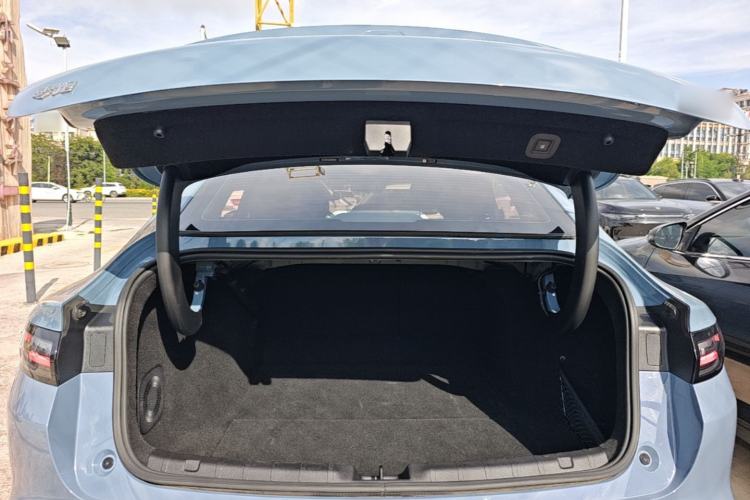 Used Leapmotor B01 2025 550 LiDAR Edition Trunk