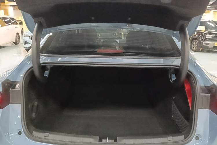 Used Leapmotor B01 2025 650 LiDAR Edition Trunk