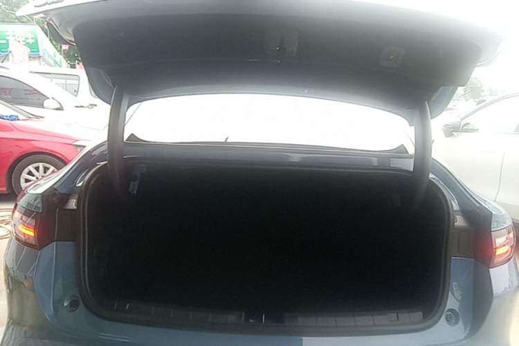Used Leapmotor B01 2025 550 LiDAR Edition Trunk