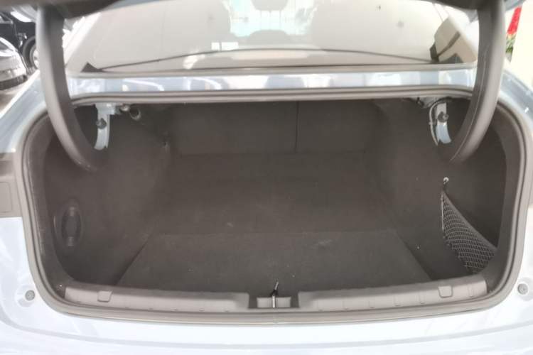 Used Leapmotor B01 2025 550 LiDAR Edition Trunk