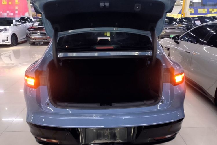 Used Leapmotor B01 2025 550 LiDAR Edition Trunk