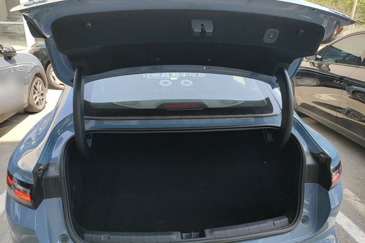 Used Leapmotor B01 2025 550 LiDAR Edition Trunk