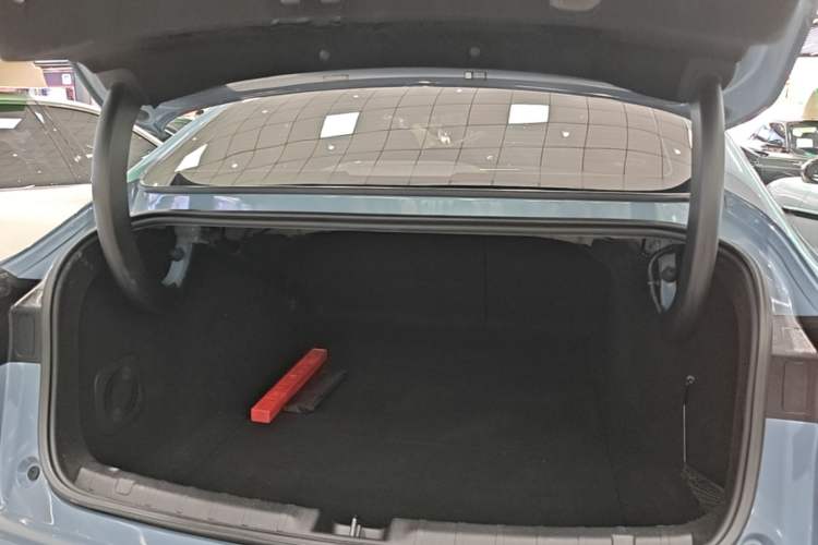 Used Leapmotor B01 2025 550 LiDAR Edition Trunk