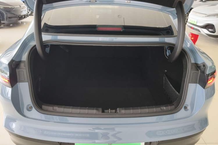 Used Leapmotor B01 2025 550 LiDAR Edition Trunk