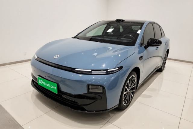 Ojetý Leapmotor B01 2025 550 LiDAR Edition