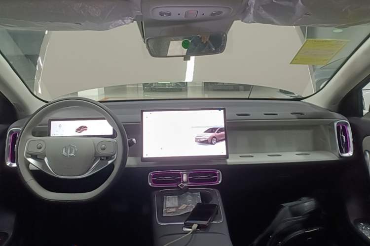 Used Leapmotor B01 2025 650 LiDAR Edition Center Console