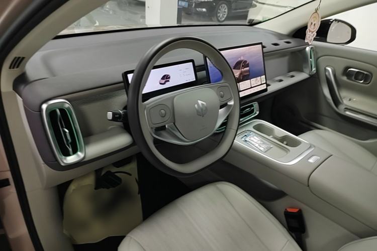 Used Leapmotor B01 2025 550 LiDAR Edition Center Console