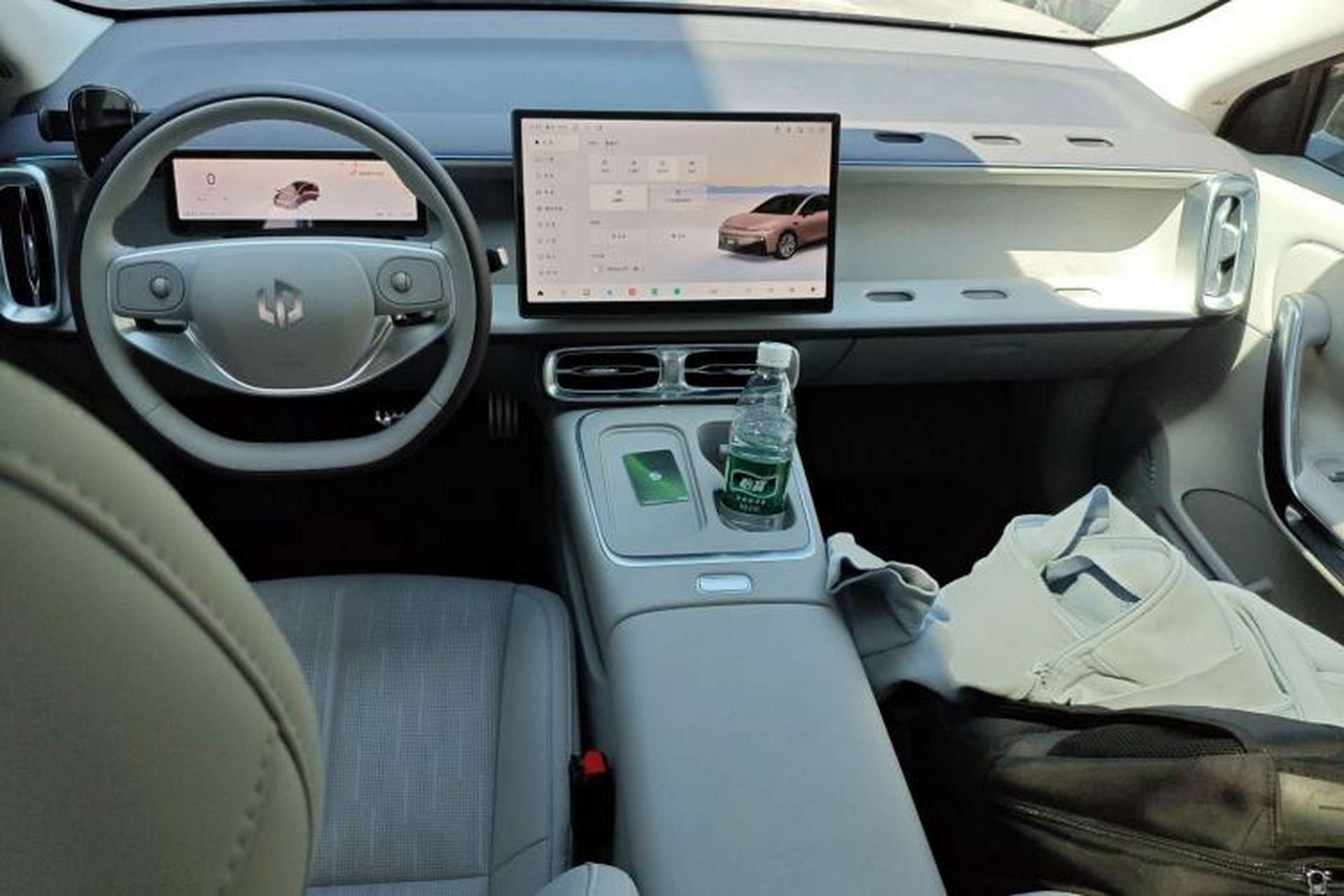 Used Leapmotor B01 2025 650 LiDAR Edition Center Console