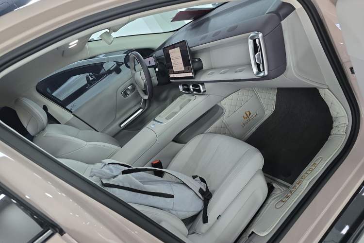 Used Leapmotor B01 2025 550 Comfort Edition Right Front Seat