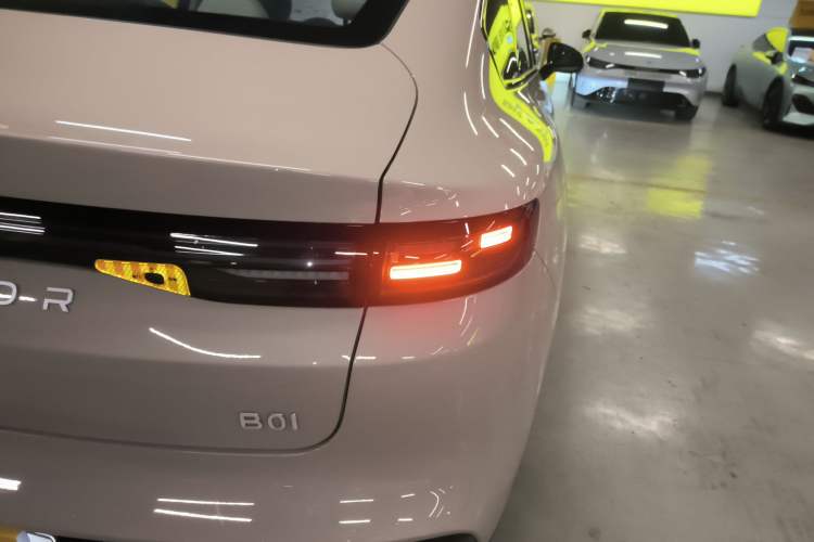 Used Leapmotor B01 2025 550 Comfort Edition Right Rear Taillight
