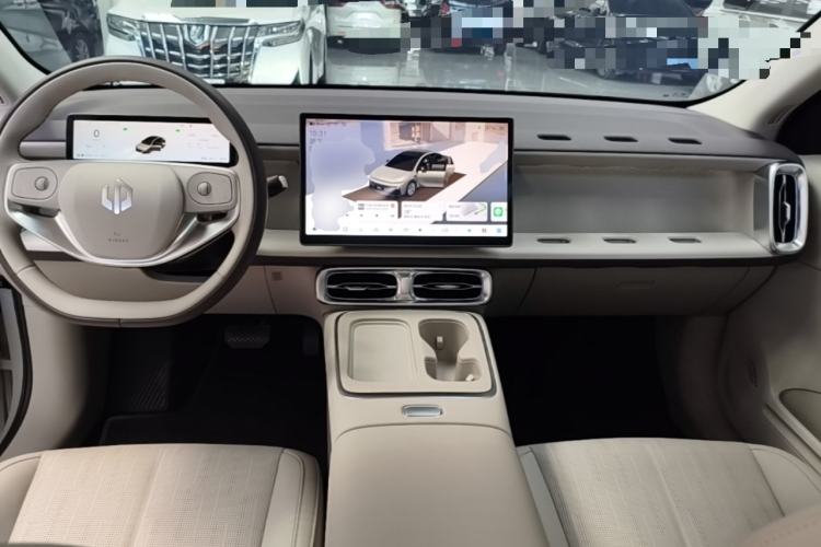 Used Leapmotor B01 2025 650 Enjoyment Edition Center Console