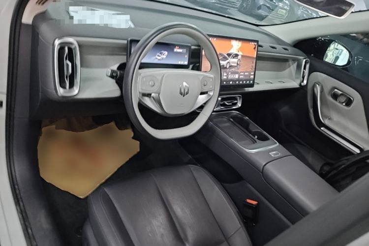 Used Leapmotor B01 2025 650 Enjoyment Edition Center Console