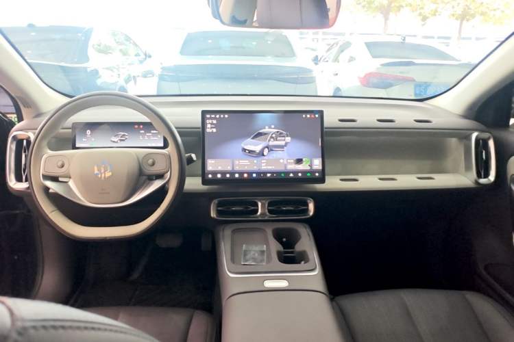 Used Leapmotor B01 2025 650 LiDAR Edition Center Console
