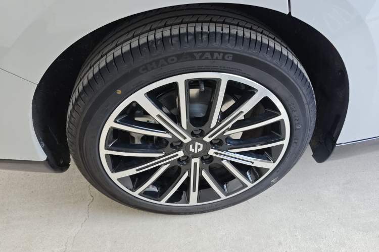 Used Leapmotor B01 2025 650 Enjoyment Edition Exterior 5