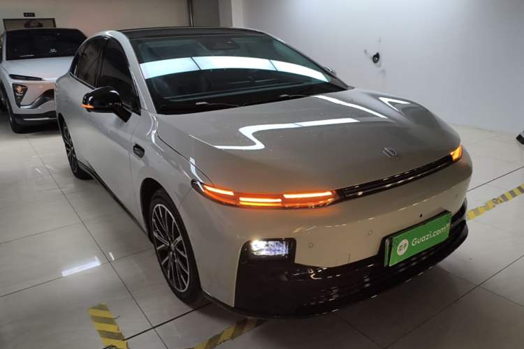 Used Leapmotor B01 2025 650 Enjoyment Edition Front Right 45 Deg