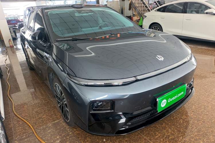 Used Leapmotor B01 2025 650 LiDAR Edition Front Right 45 Deg