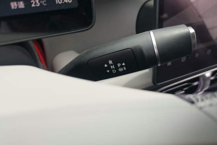 Used Leapmotor B01 2025 650 Enjoyment Edition Gear Lever