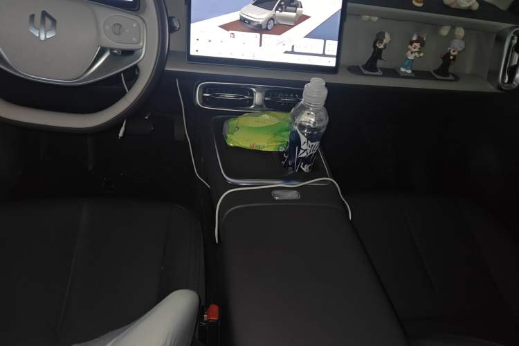 Used Leapmotor B01 2025 550 Smart Drive Edition Gear Lever
