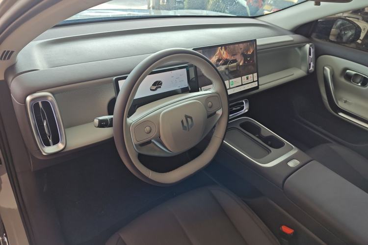Used Leapmotor B01 2025 650 LiDAR Edition Interior 2