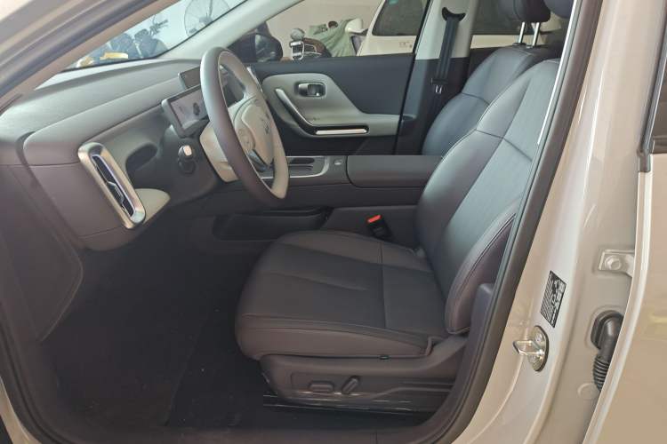 Used Leapmotor B01 2025 650 LiDAR Edition Left Front Seat
