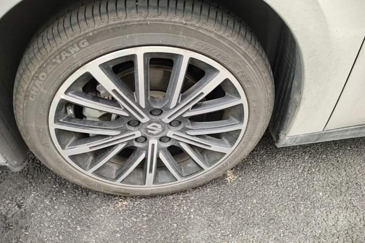 Used Leapmotor B01 2025 650 Enjoyment Edition Left Front Wheel Hub