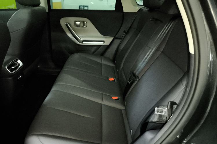Used Leapmotor B01 2025 650 LiDAR Edition Left Rear Seat