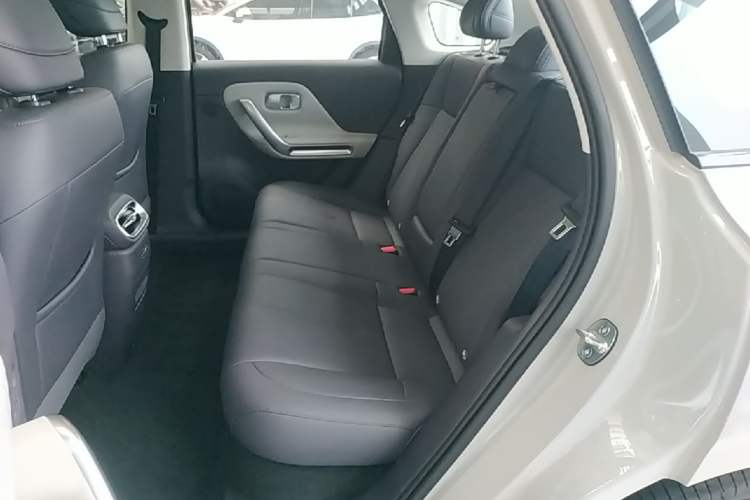 Used Leapmotor B01 2025 650 Enjoyment Edition Left Rear Seat